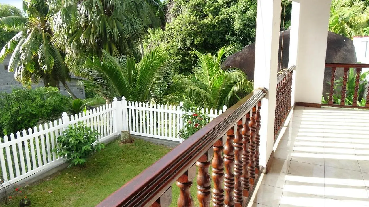 Semesterbostad Elilia'S Haven Villa Beau Vallon  Seychellerna