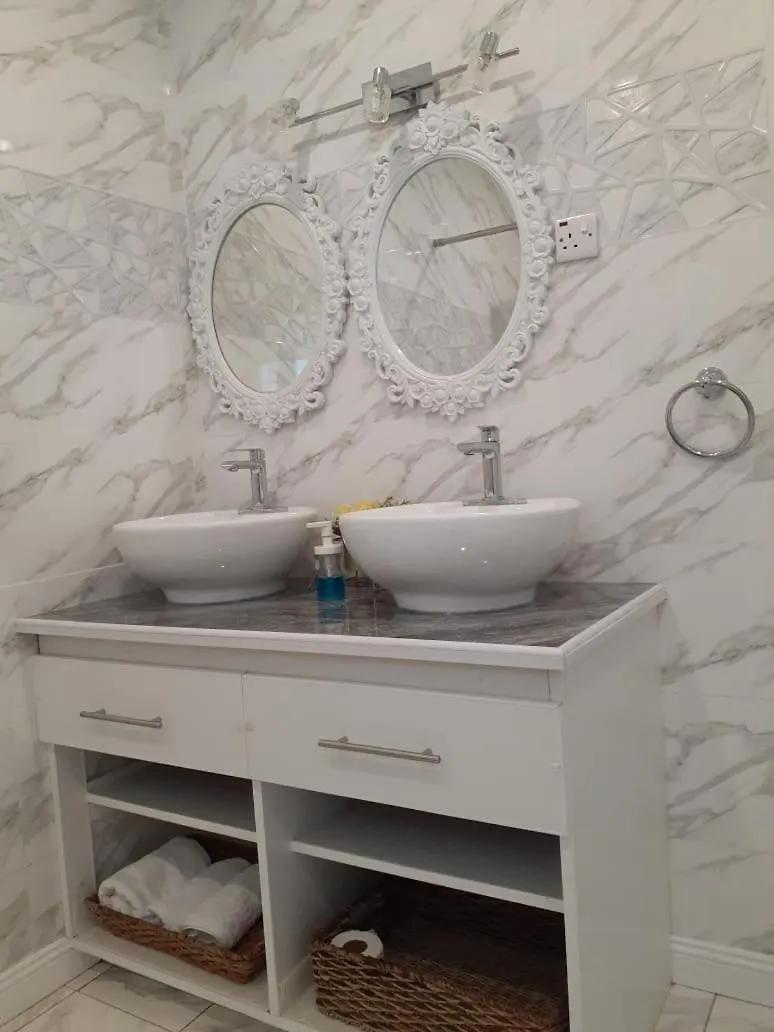 Elilia'S Haven Villa Beau Vallon